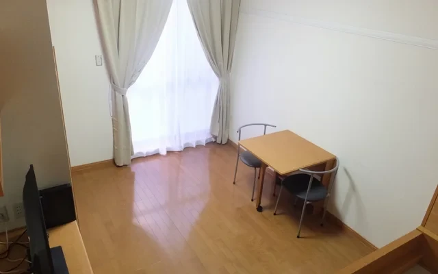 レオパレスエクレール - Gyoda student accommodation - 102号房间(带独立厨房)