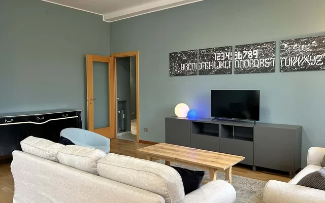 Appartamento in Via Broletto - zona Brera
 (BROLETTO37) 1