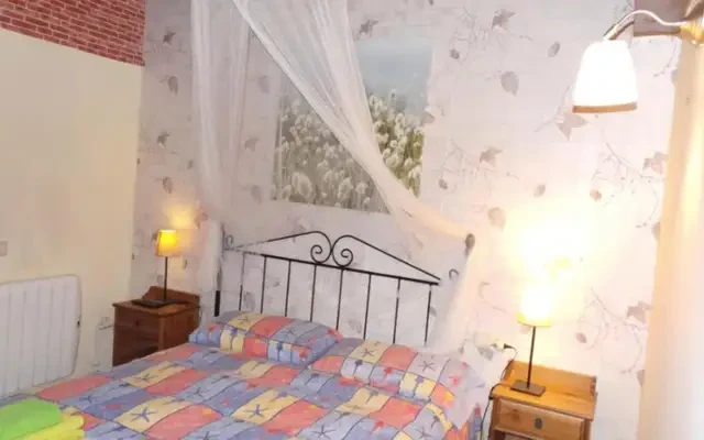 apartment near Camí Ral de Sant Jaume 1