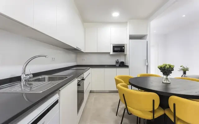 apartment near Roger de flor 3