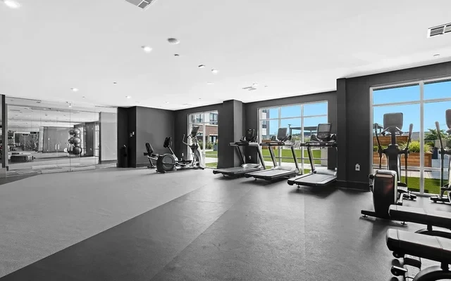 Legacy Place - New Brunswick NJ student accommodation - Gym