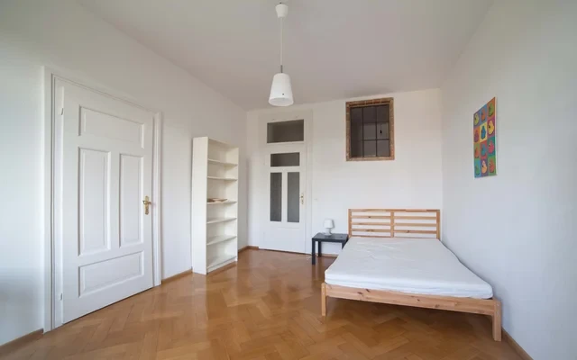 Frauenstrasse 12DE-02-003M 1