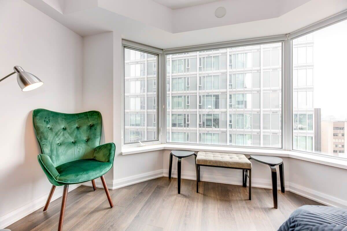 155 yorkville ave 2