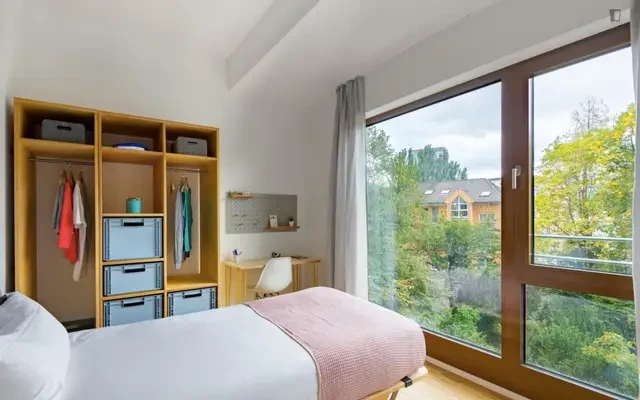 Luminous single bedroom in Westend-Süd 0