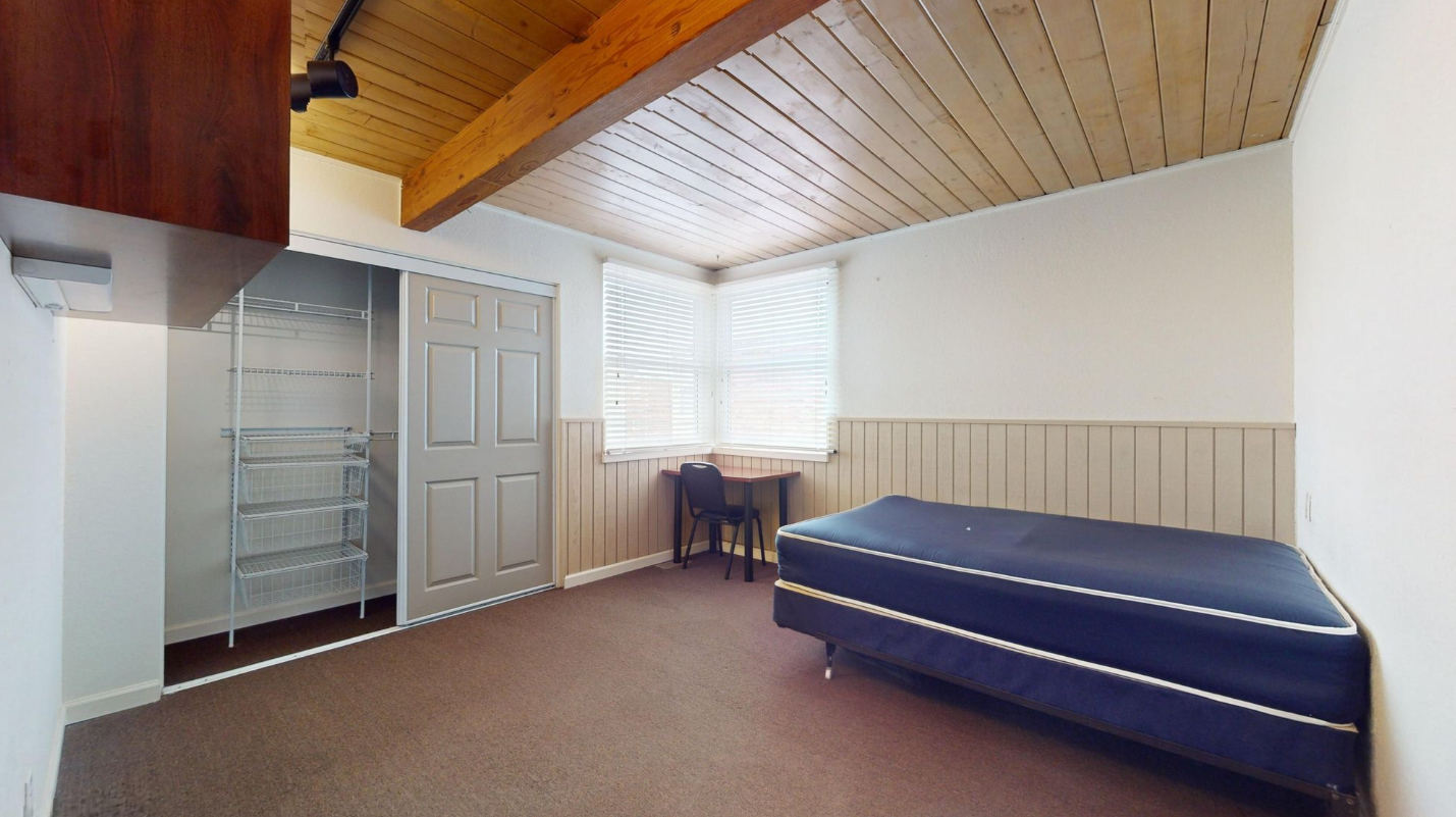 508 E Stoughton