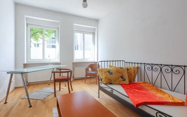 Borussiastraße 3