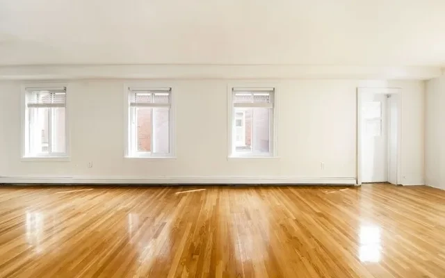 1912 Spruce Street 4