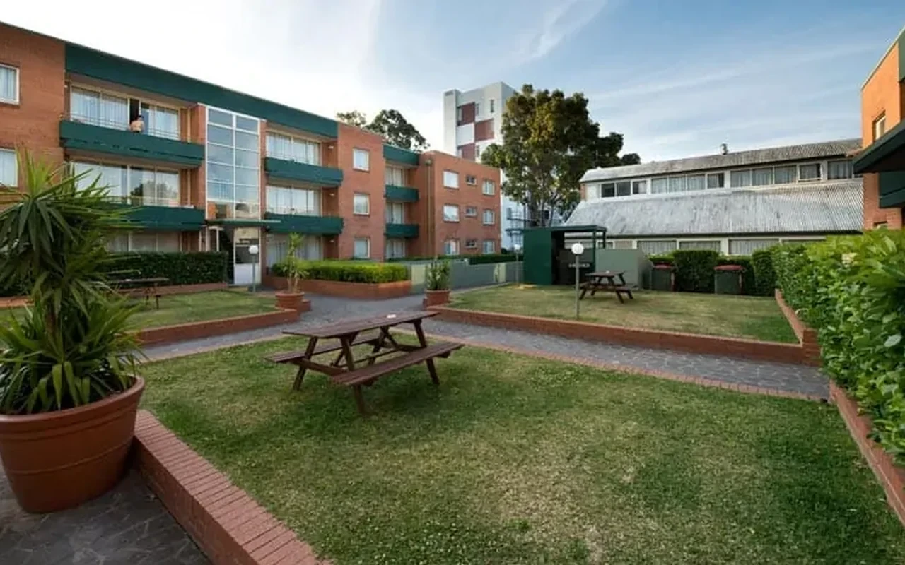 Parramatta 6