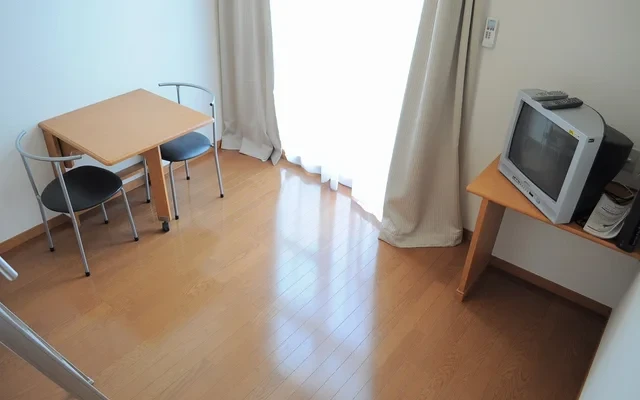レオパレスJOY - Komae student accommodation - 101号房间(带独立厨房)
