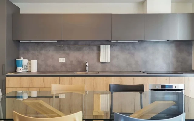 Appartamento in Via Canonica - zona Canonica, Sempione
 (CANONICA79B4) 4