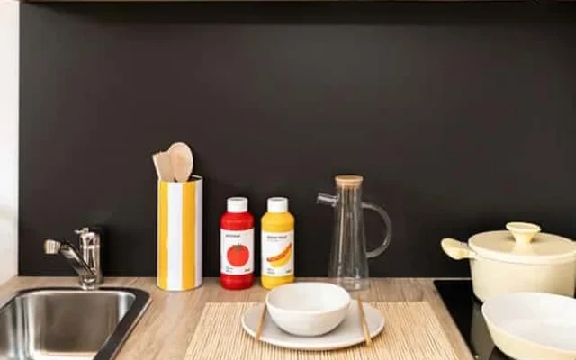 Individual with kitchen + 2