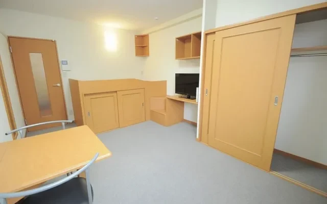 Leopalace Banri-koji WEST 0