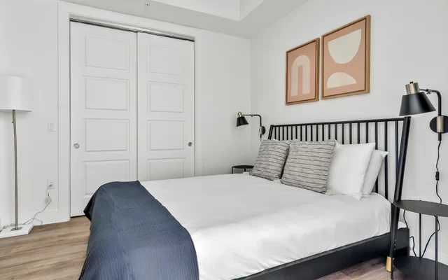1155 Barton Springs Rd 2