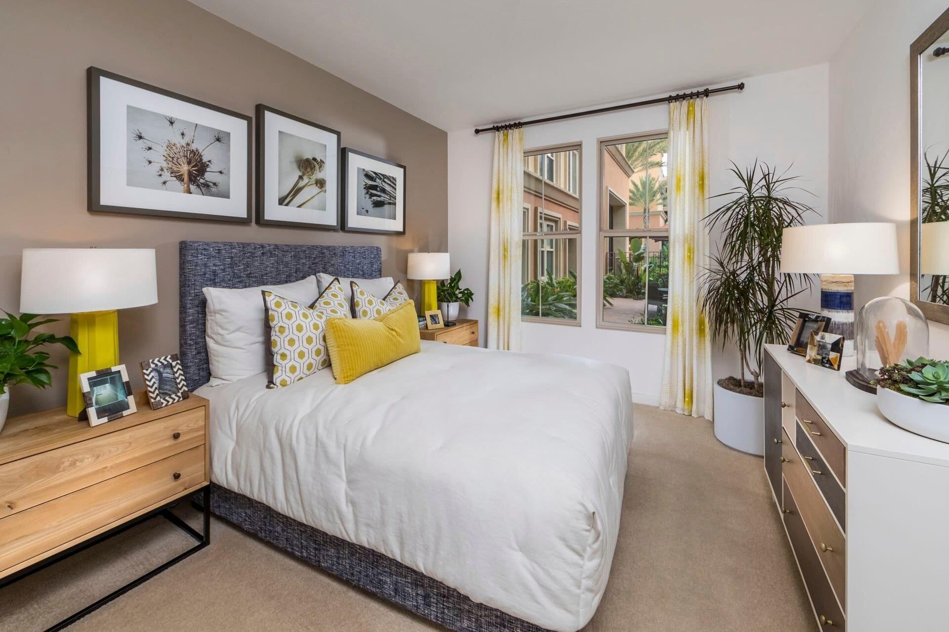 1 Bed / 1 Bath PLAN 12