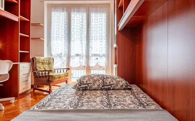 VIA CAROLINA INVERNIZIO 7B <br> PRIVATE ROOM S1 4