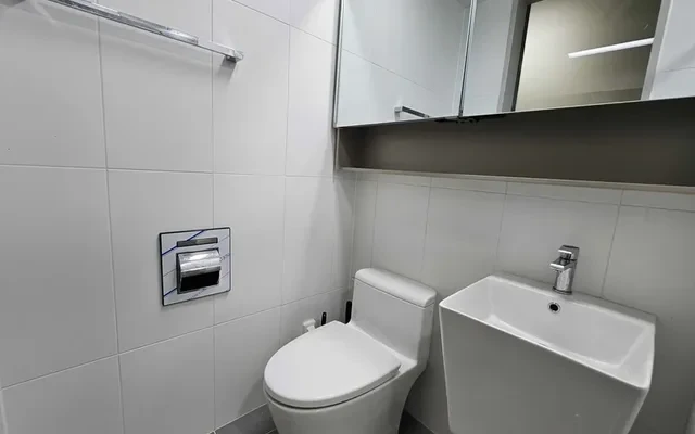 High View - Right Next to Gwangjang Market | 15min Walk to Dongguk Univ 2