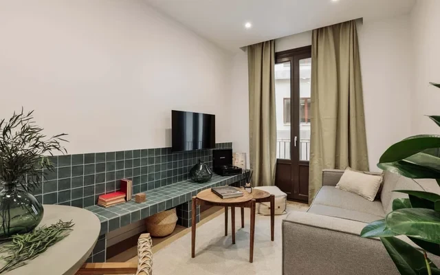 Cetara - 2 bedrooms, balcony and terrace in Ciutat Vella 0
