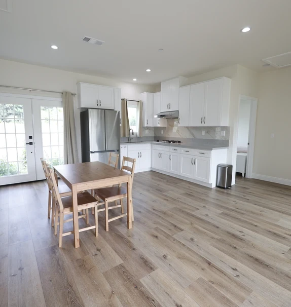 1925 Bella Vista Ave