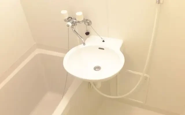 レオパレスストレーザ椿森 403号室 4