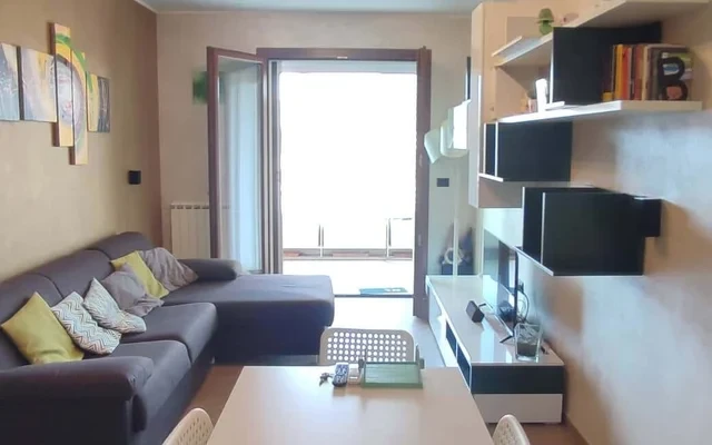 Via de Marchi fino a 5 posti letto-  Eur Fonte Laurentina 0