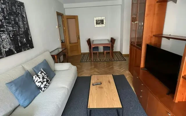 Calle Rafael Bergamin 4