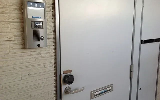レオパレス嵯峨野 4