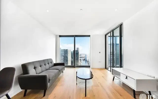 Landmark Pinnacle, London E14 0