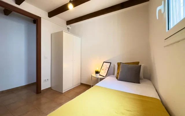Piso en Carrer Nou de la Rambla - R41-HAB1 1