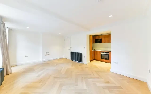 Hampstead Manor, Kidderpore Avenue, NW3 7SU 1
