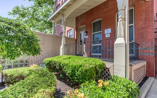 CA - 4117 Walnut Street 0