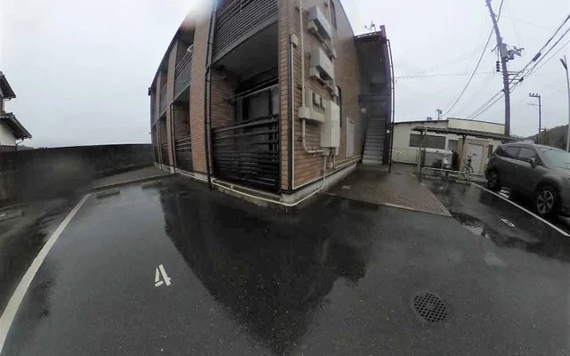 レオネクスト片山 1
