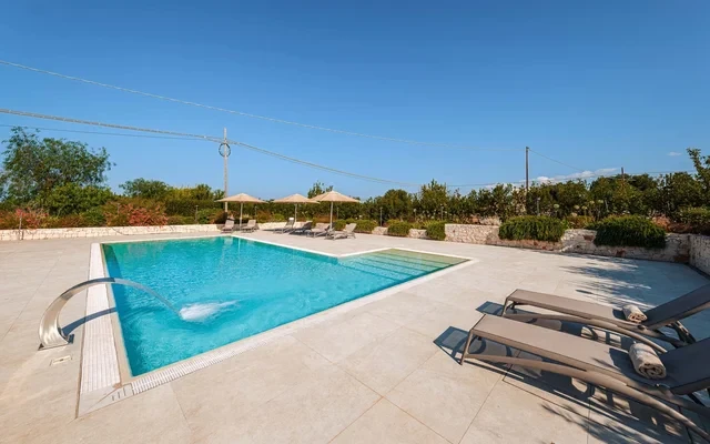 Appartamento Design con due camere da letto in Masseria tipica con Piscina Privata (Apt-3) 4