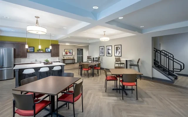 Parkway Overlook Apartments 4