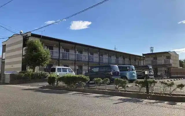 レオパレスルラーレ池田 0