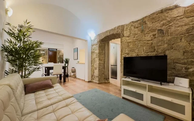 Apartment in Carrer de l'Arc de Sant Silvestre, Barcelona for 80 m² with 1 bedrooms 1