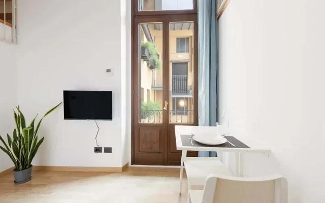 Duplex con balcone su 2 livelli Milan-C.so Magenta 1