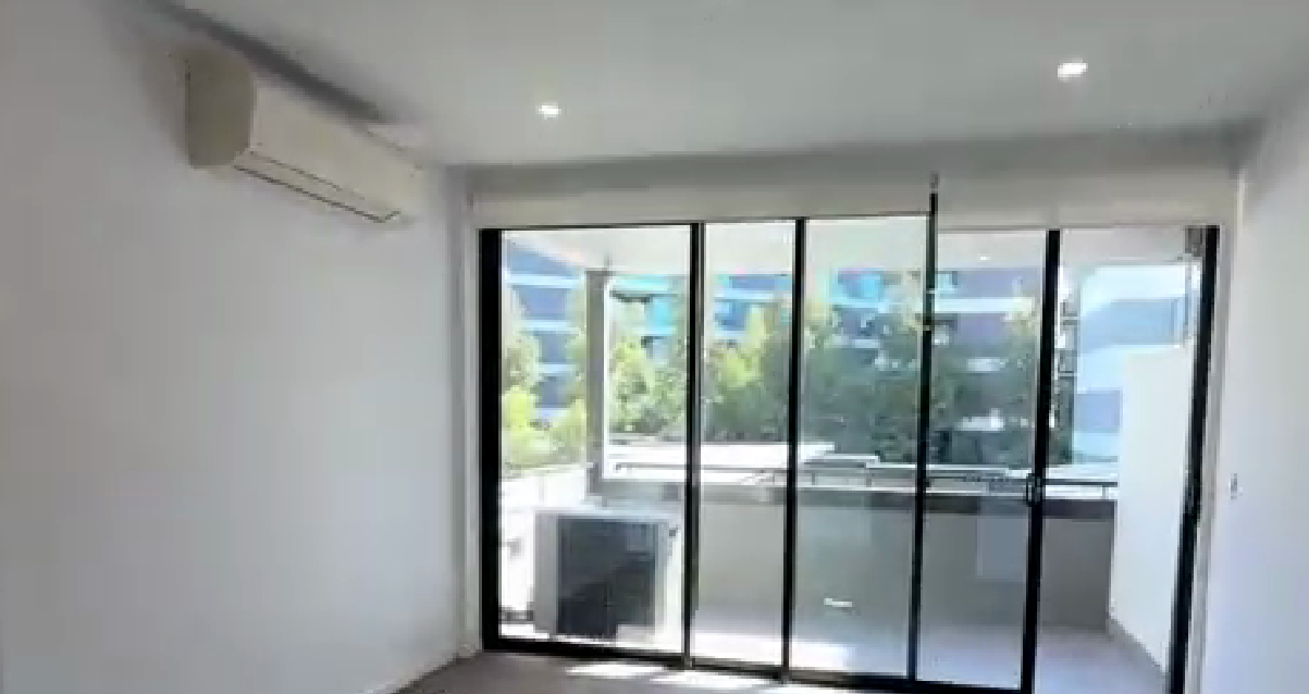 16 Lomandra Drive 3