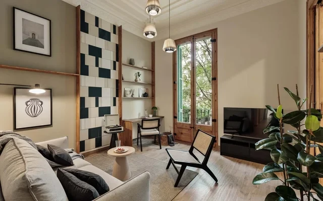 Ada - 2 bedrooms and balcony in Eixample Dreta 1