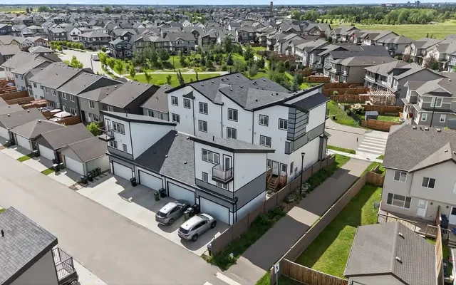Loft Suites in Paisley - エドモントンの学生向け宿泊施設 - 1 Bedroom