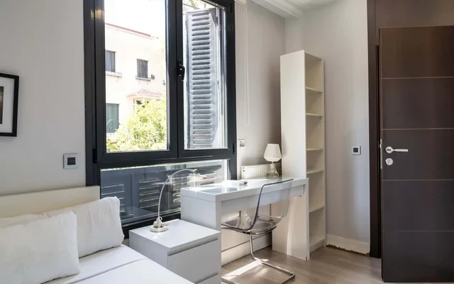 Calle Pilar de Zaragosa 6 0