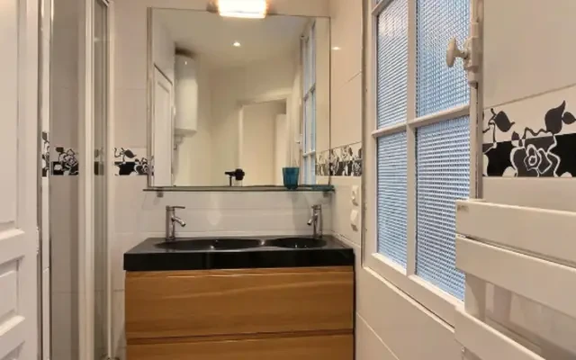 apartment in 8th arrondissement, Paris 3