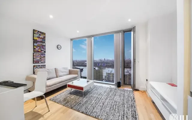Landmark East, London E14 0