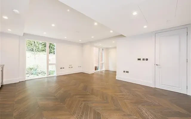 Hampstead Manor, Kidderpore Avenue, Hampstead, London, NW3 7SU 0