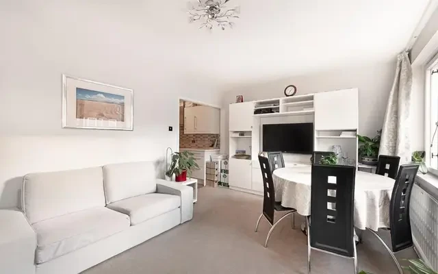 Devonport, Southwick Street, Hyde Park, London, W2 2QF 4