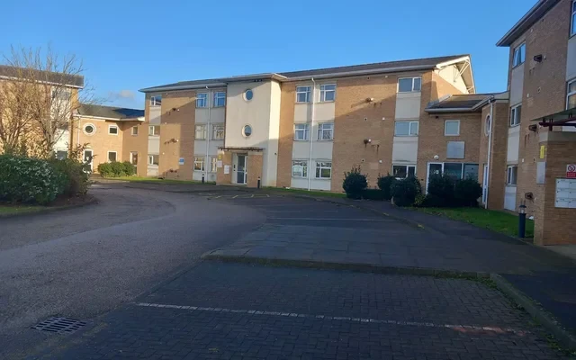 Endeavour Court 4