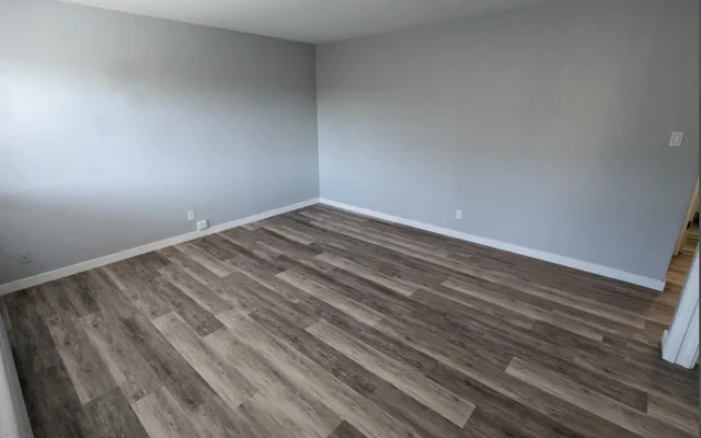 Prince George Queensway Apartments 0