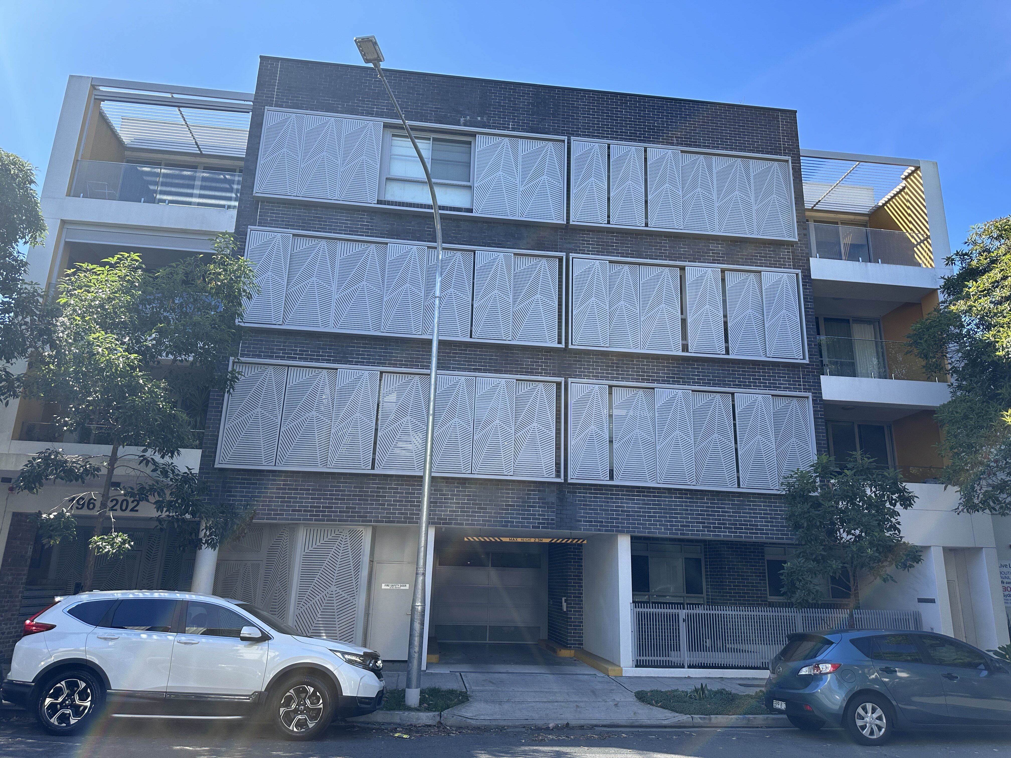 202 Wyndham St