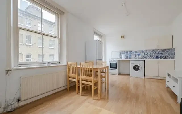 Whitecross Street, London, EC1Y 8JL 0