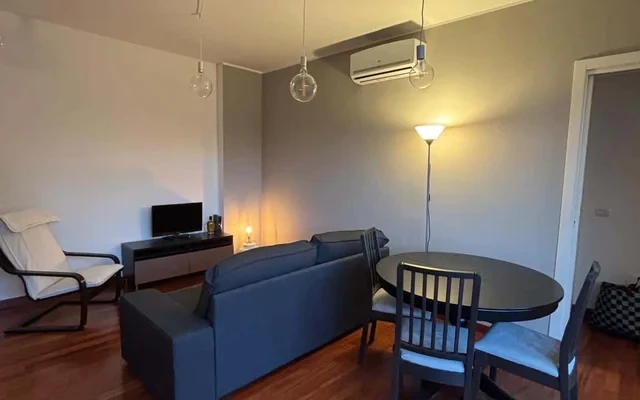 Apartment in Corso Plebisciti, Milano for 60 m² with 1 bedroom 2