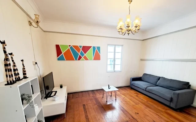 Broadway St - Brisbane student accommodation